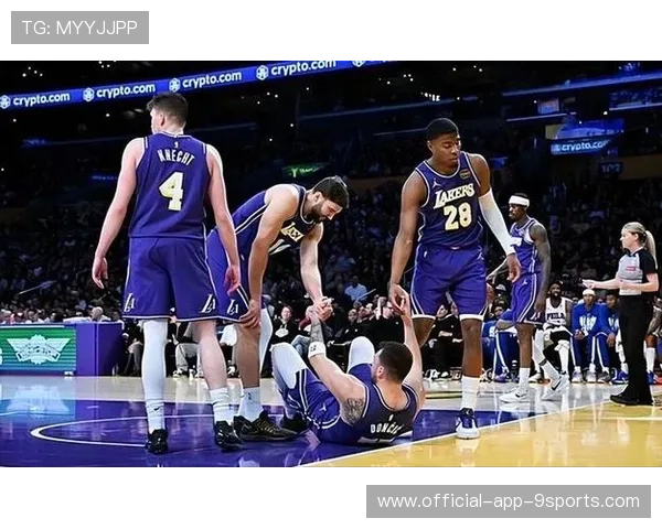 湖人防守反击战术奏效，赢下强强对决，湖人队防守策略